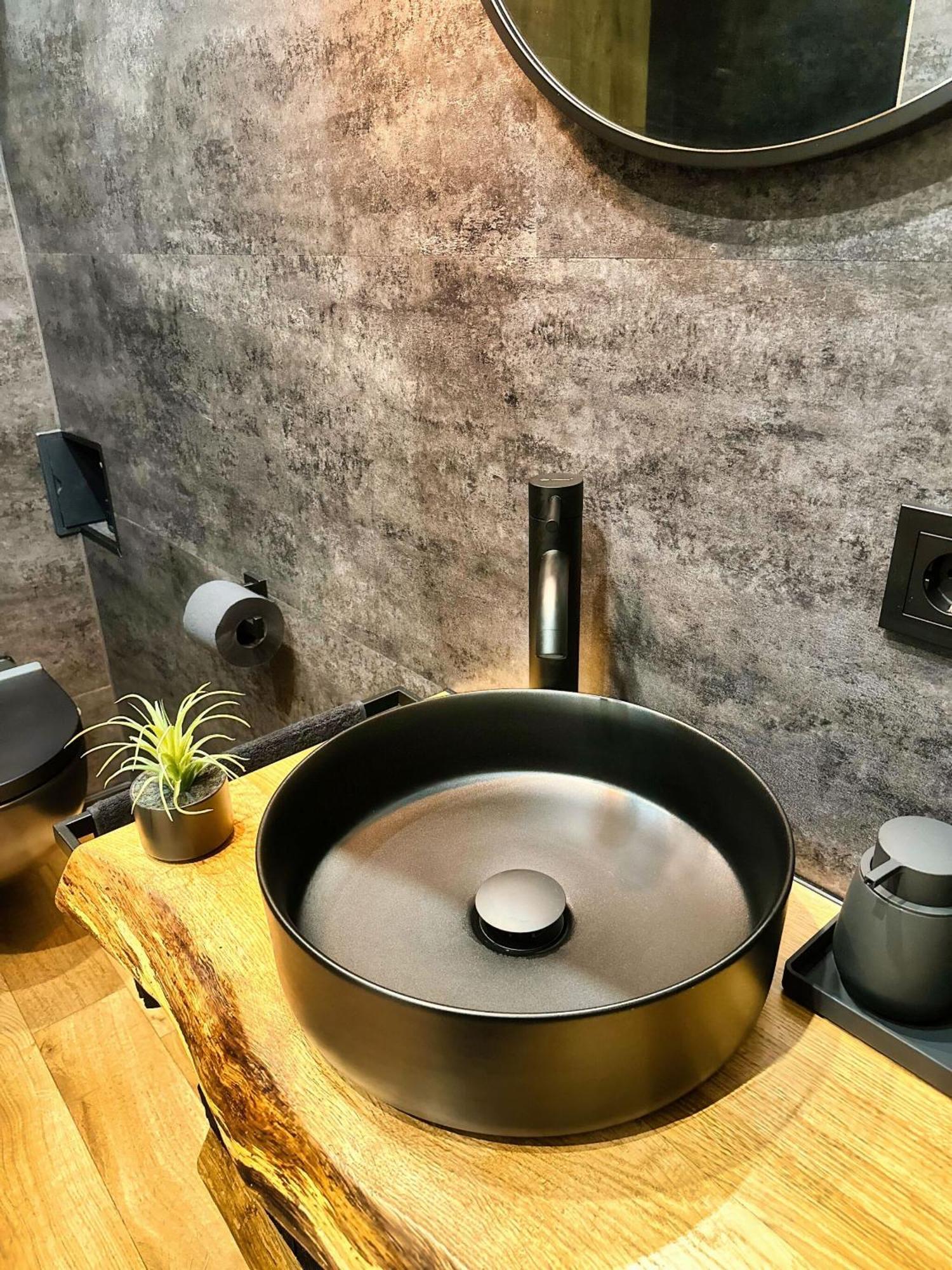 Apartment Schwarzwaldgefluester ゲルンスバッハ エクステリア 写真